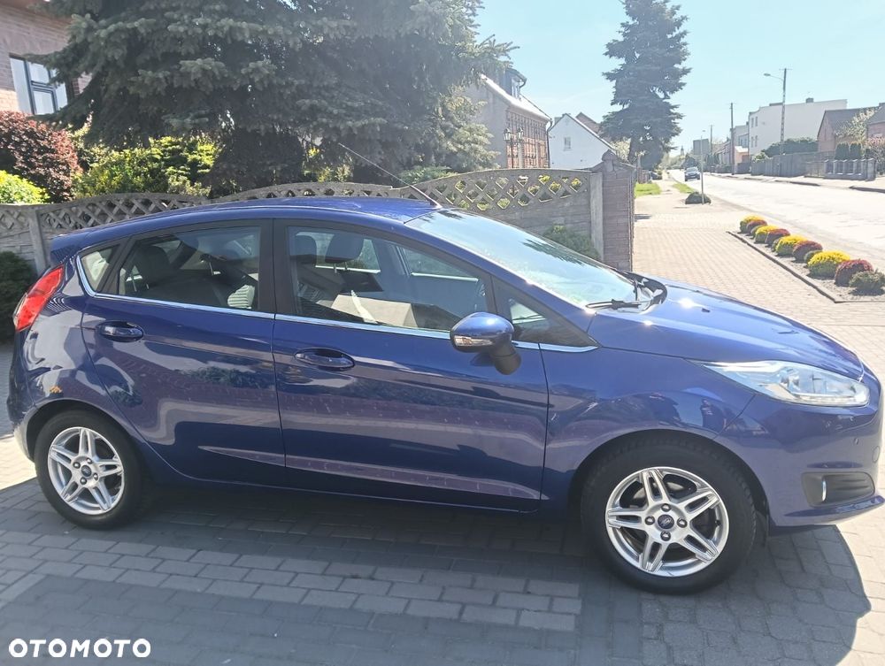 Ford Fiesta 1.0 EcoBoost STart-Stop Titanium - 3