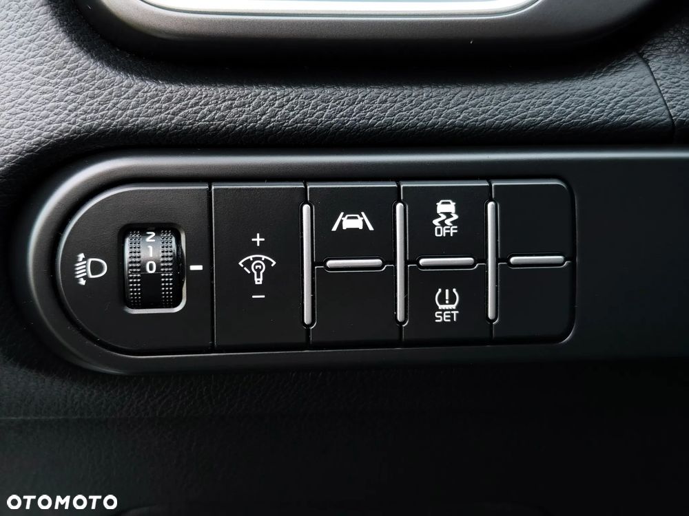 Kia Ceed - 29