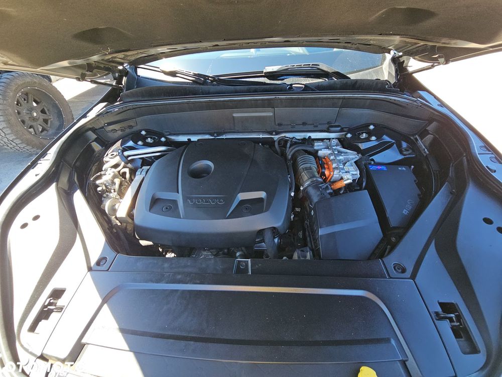 Volvo XC 90 - 19