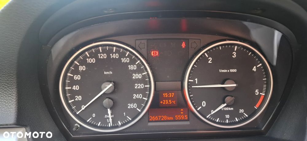 BMW Seria 3 320d - 15