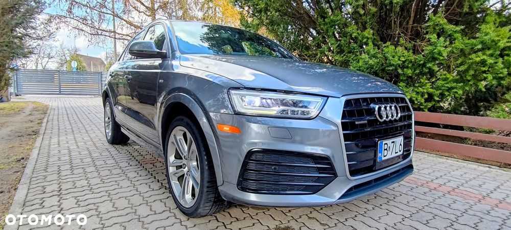 Audi Q3 2.0 TFSI Quattro S tronic design - 22