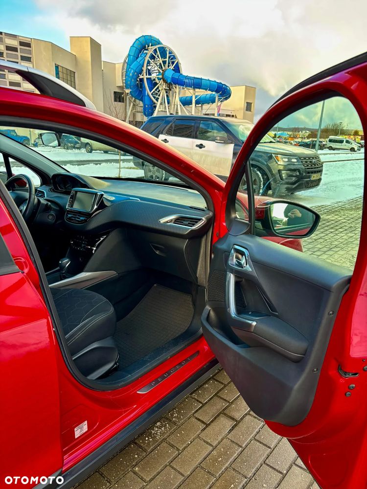 Peugeot 2008 1.2 Pure Tech Active S&S EAT6 - 16