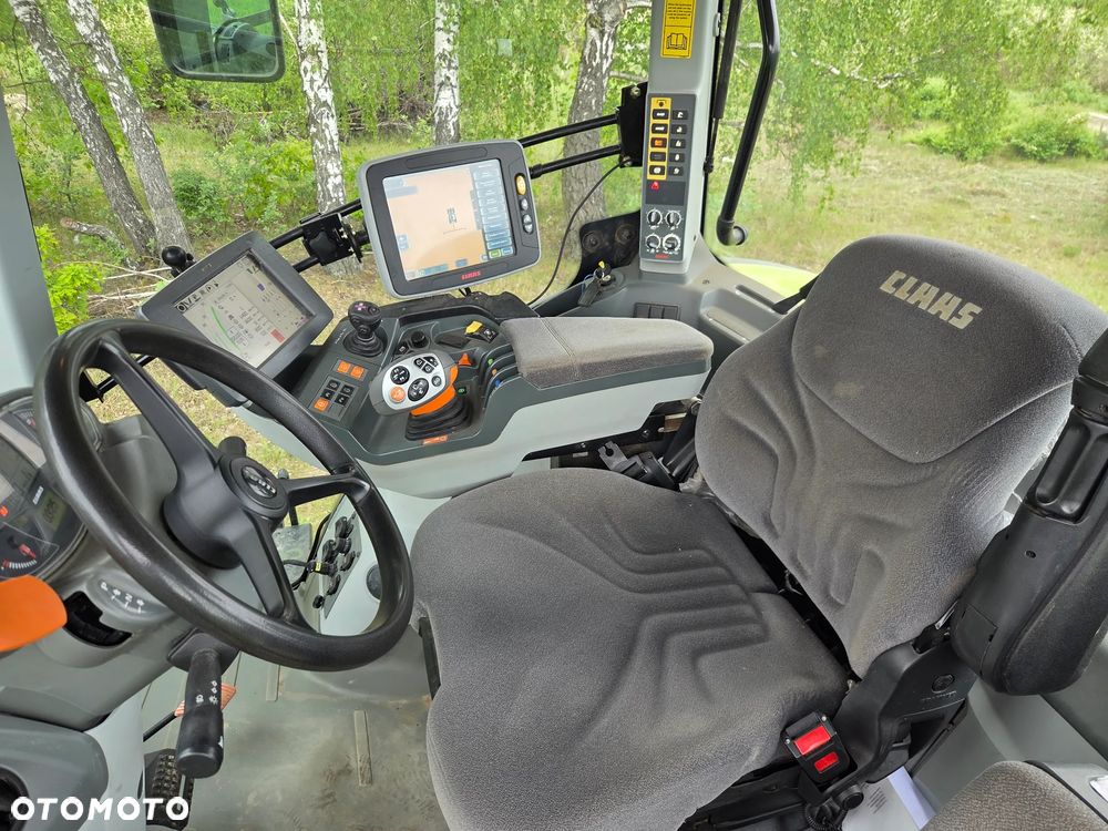 Claas Axion 830 - 8