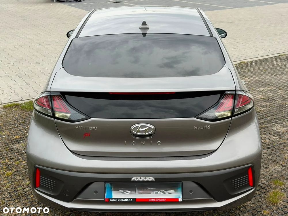 Hyundai IONIQ Hybrid Premium - 7