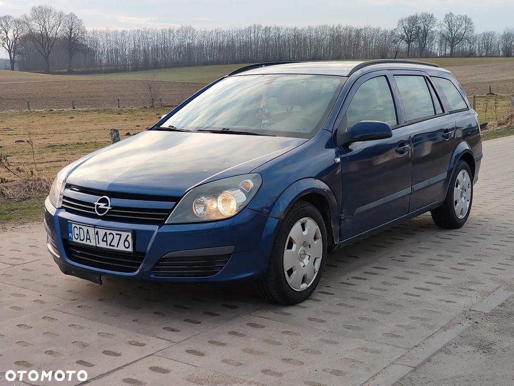 Opel Astra 1.9 CDTI Enjoy - 1