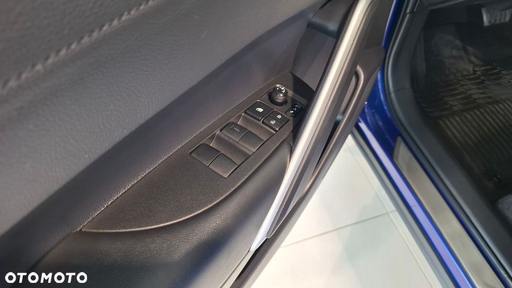 Toyota Corolla Cross 2.0 Hybrid Style - 12