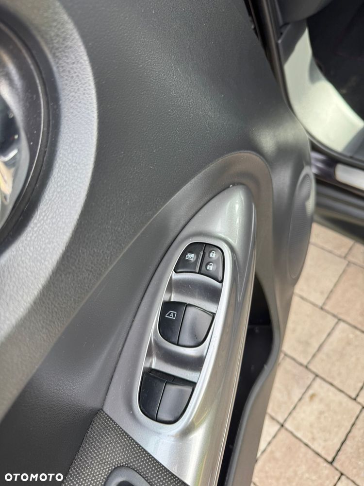 Nissan Juke 1.6 DIG-T ALL-MODE 4x4i Xtronic Tekna - 21