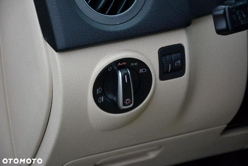 Volkswagen Tiguan 2.0 TDI 4Mot Sport&Style DSG - 33