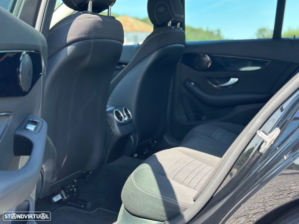 Mercedes-Benz C 300 BlueTEC Hybrid Avantgarde - 28