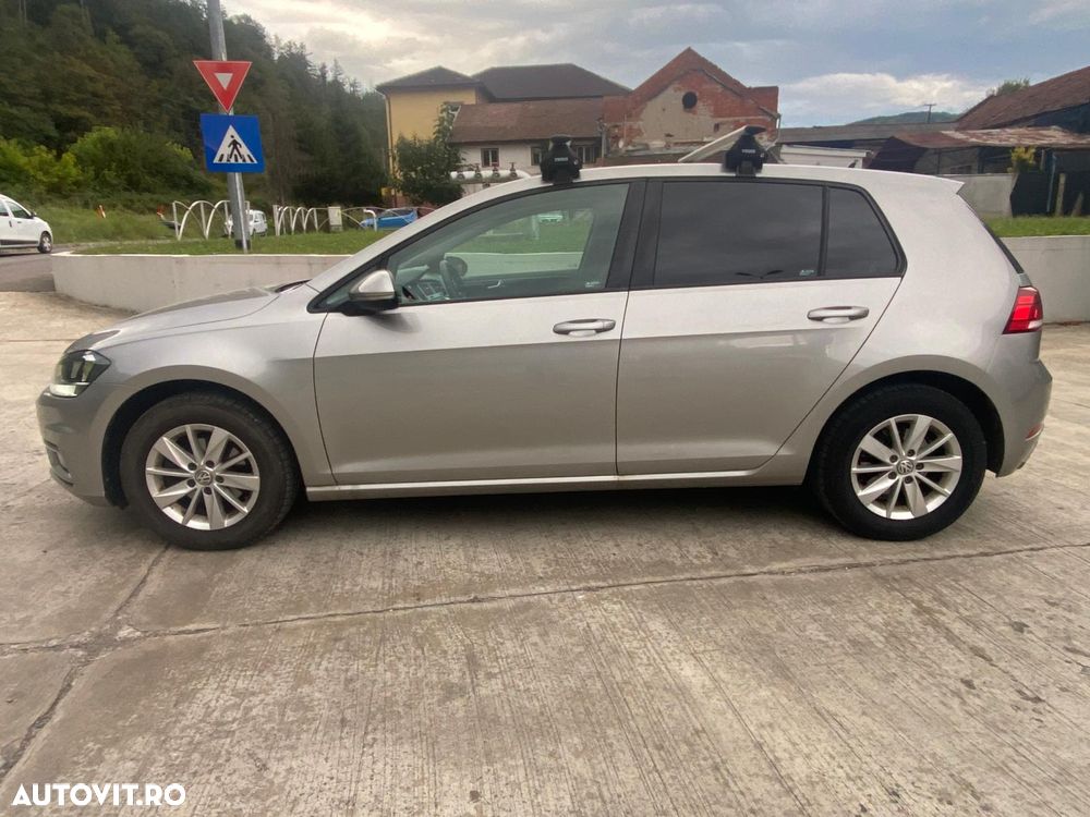 Volkswagen Golf 1.0 TSI BMT Trendline - 6
