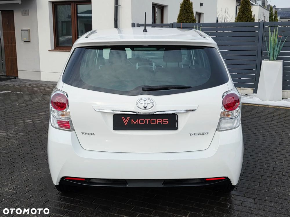 Toyota Verso 1.6 D-4D Premium - 14