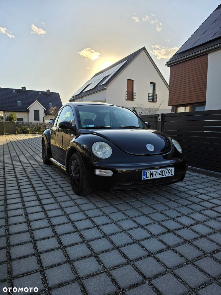 Volkswagen New Beetle 1.6 Automatik - 1