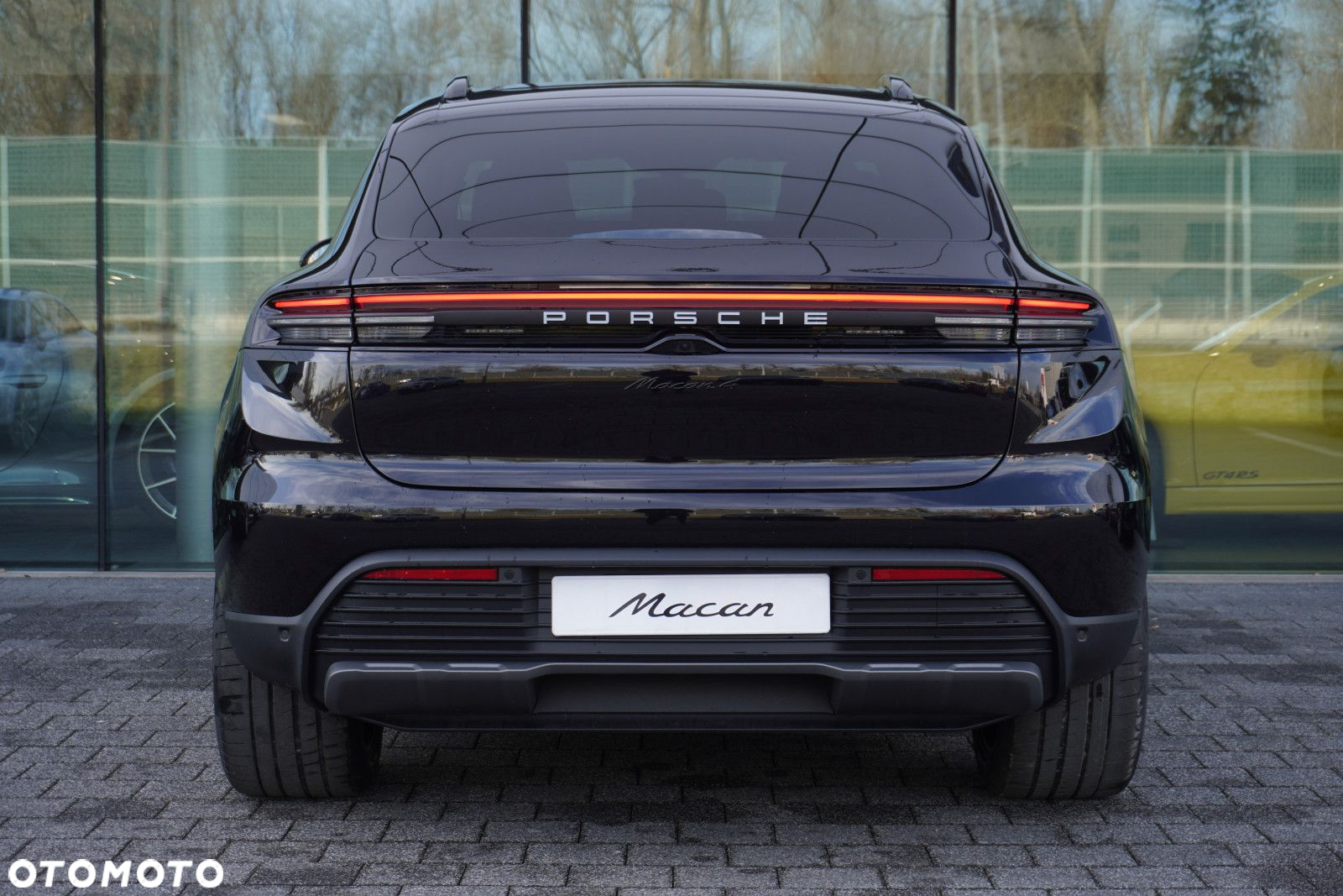 Porsche Macan - 5