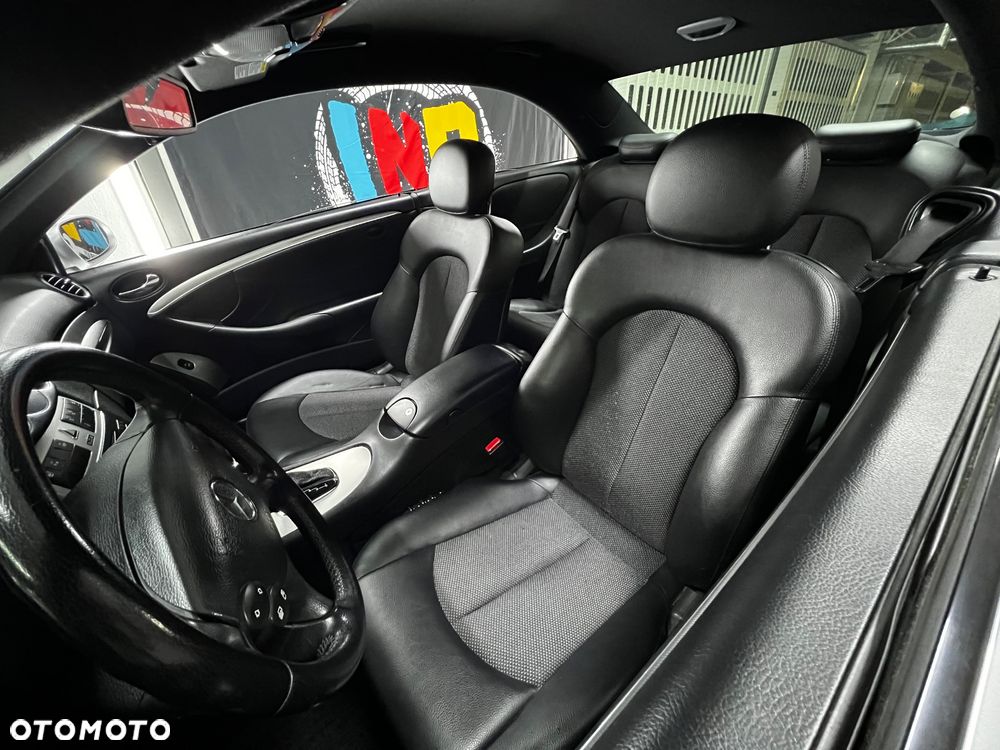 Mercedes-Benz CLK Coupe 200 Kompressor Automatik Avantgarde - 33