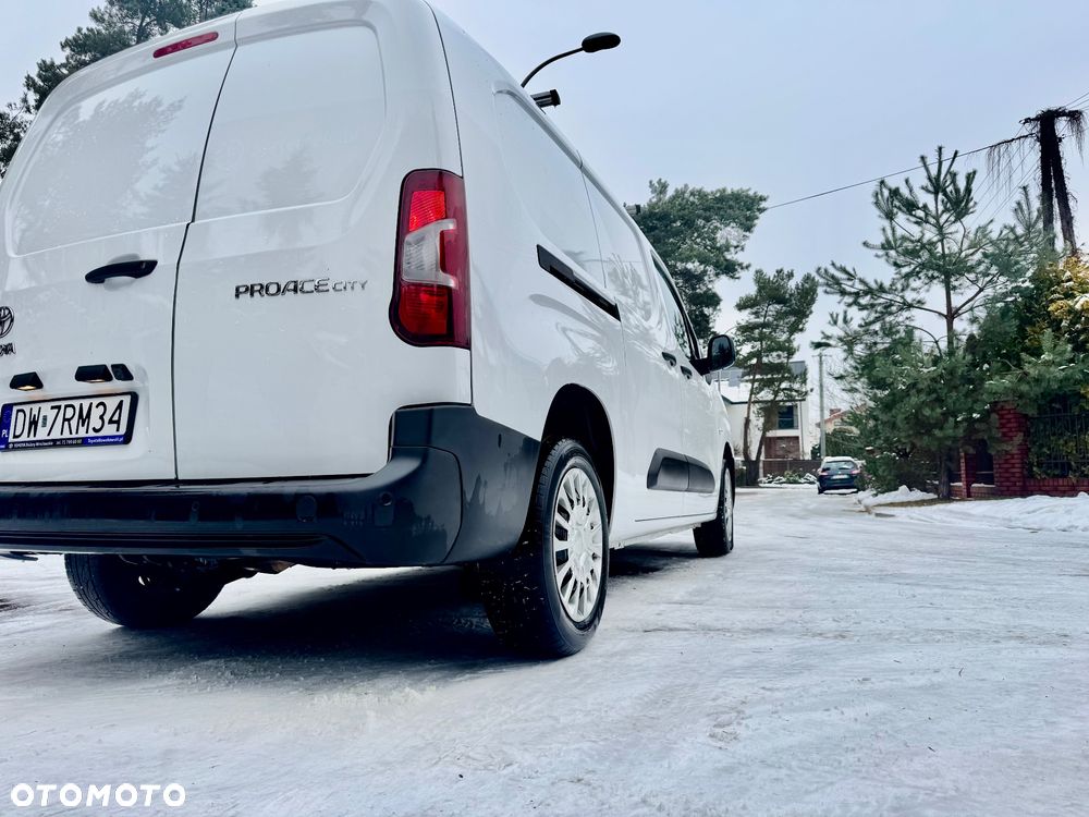 Toyota Proace City - 16