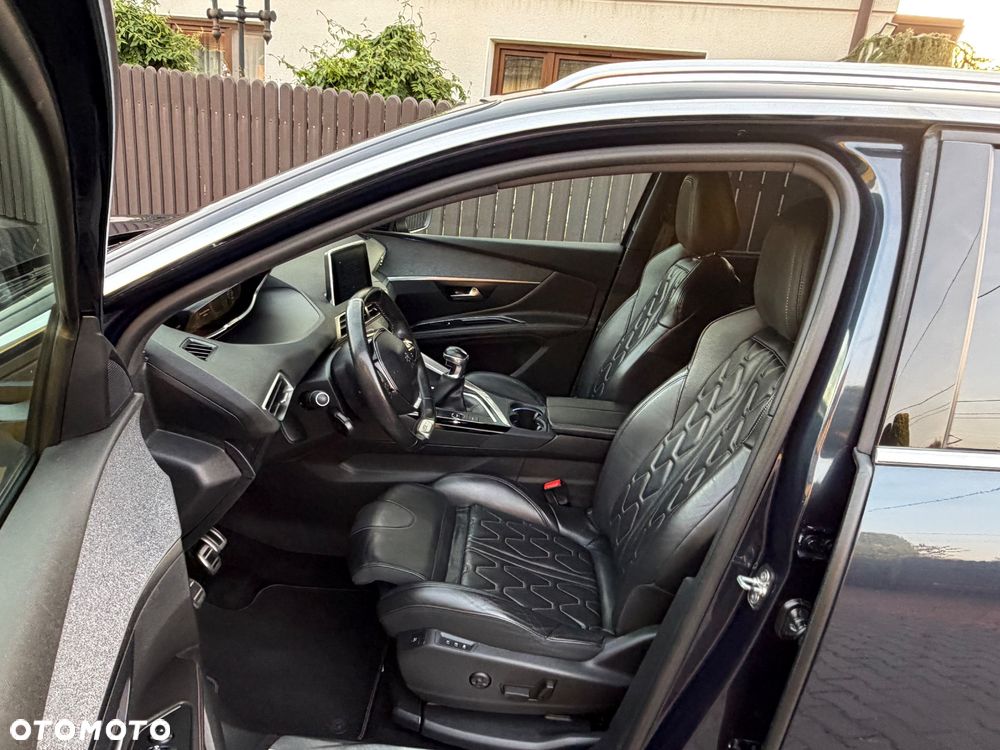 Peugeot 5008 - 11