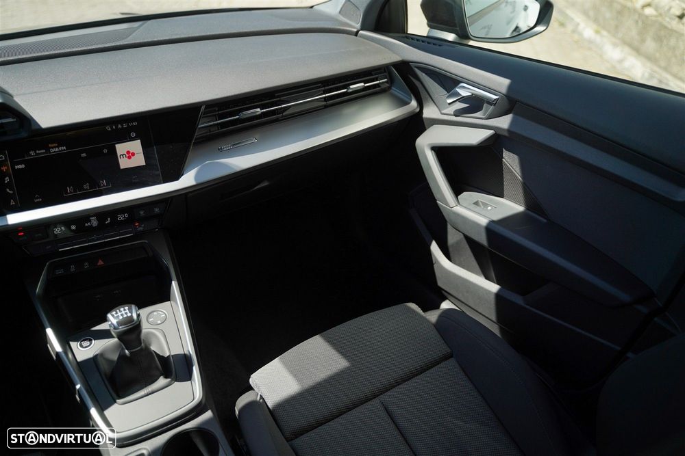 Audi A3 Sportback 30 TFSI Advanced - 24