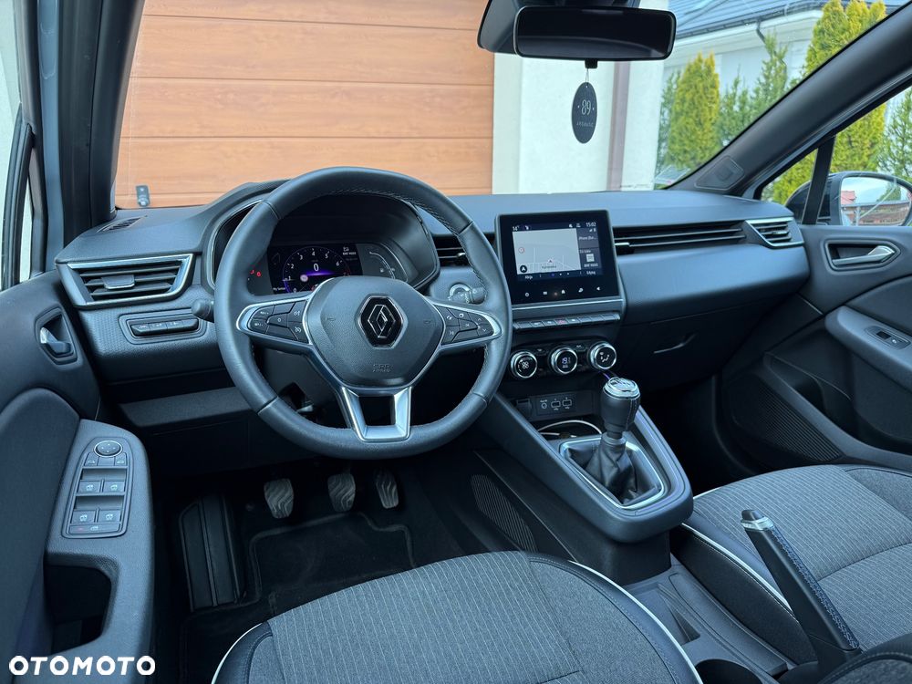 Renault Clio TCe 90 TECHNO - 12