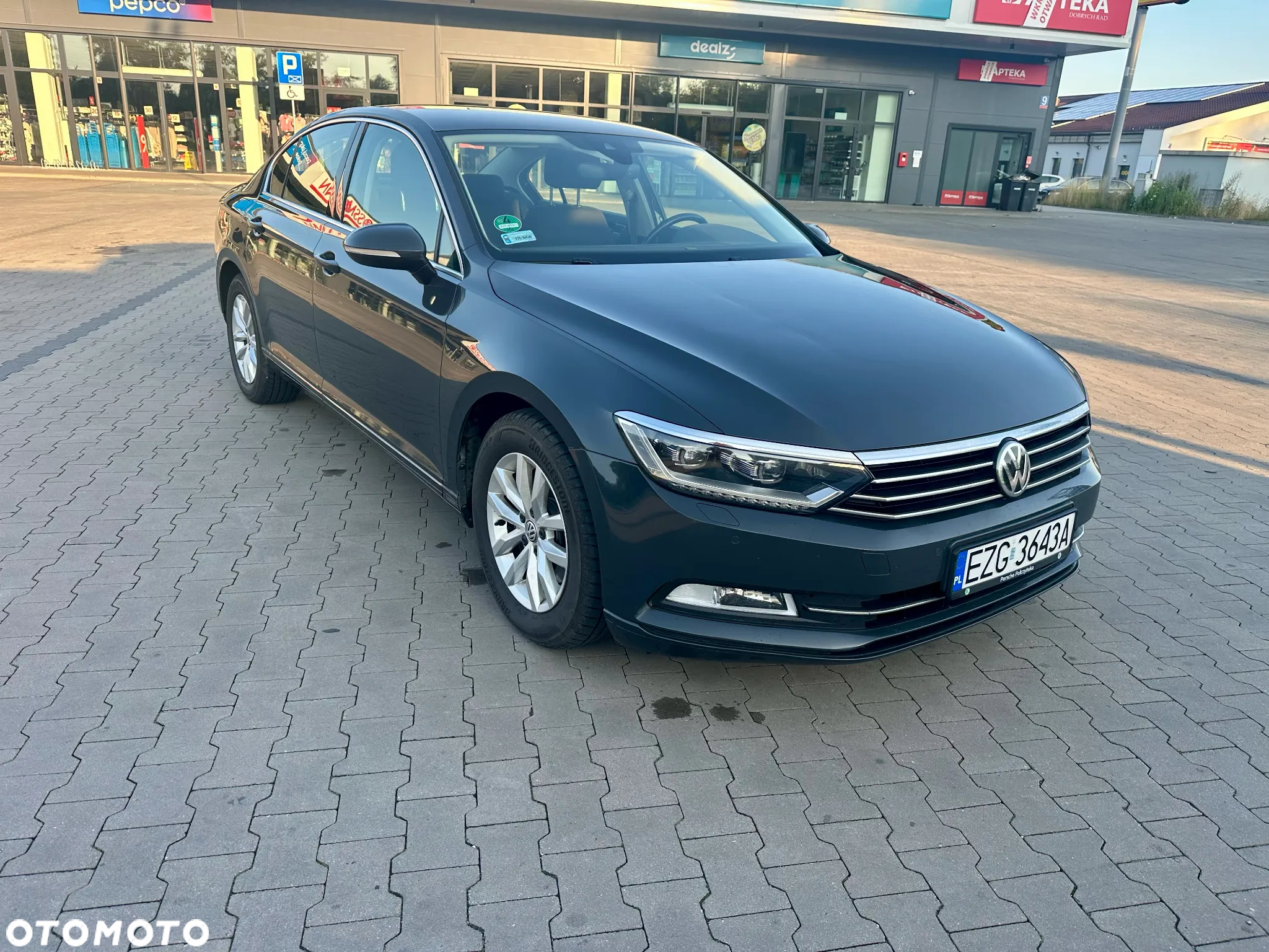 Volkswagen Passat 1.8 TSI BMT Comfortline DSG - 3
