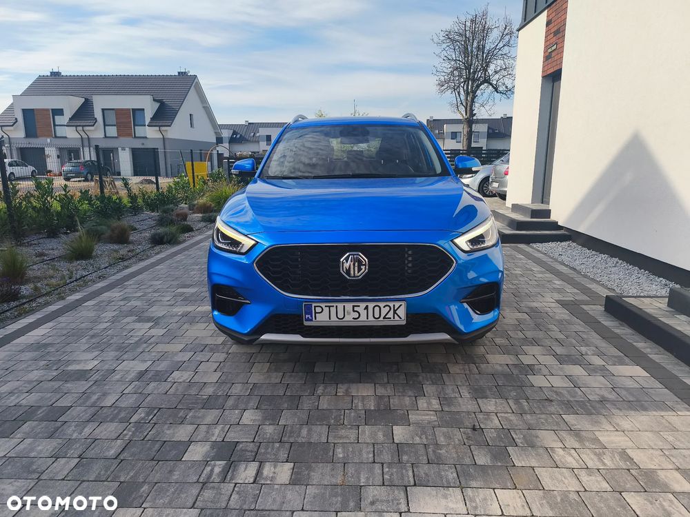 MG ZS