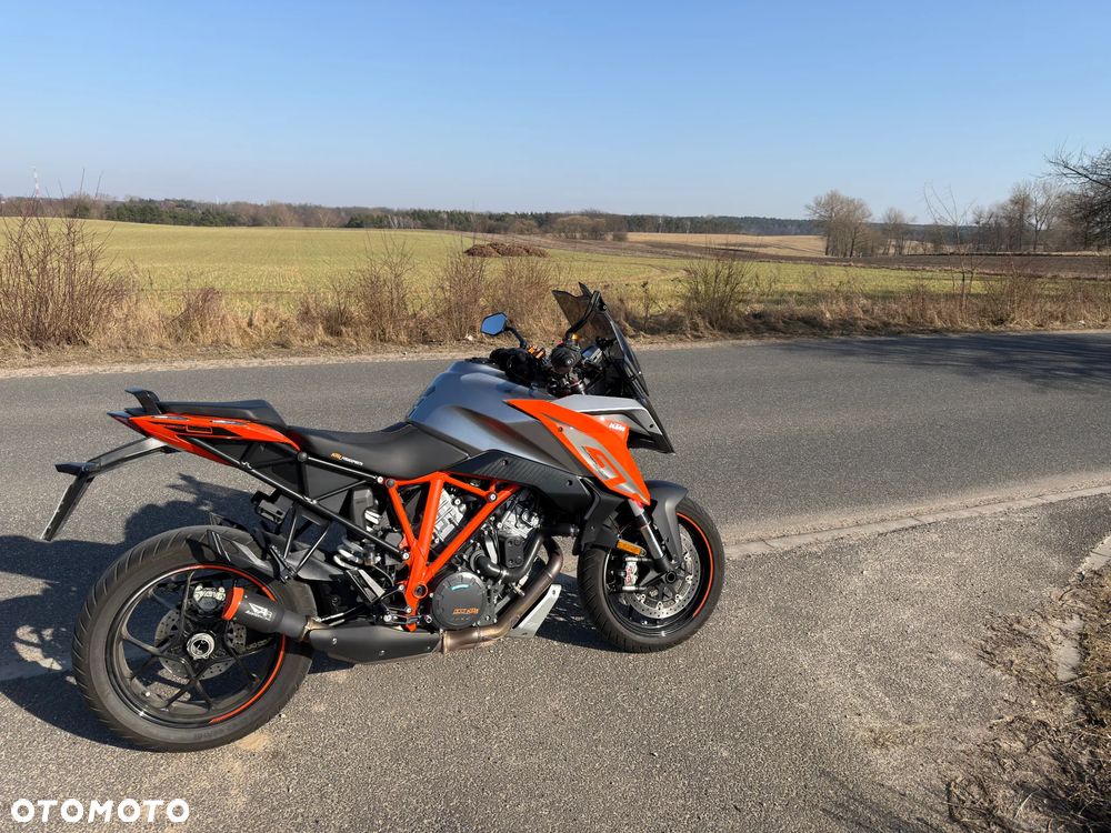 KTM Super Duke - 1
