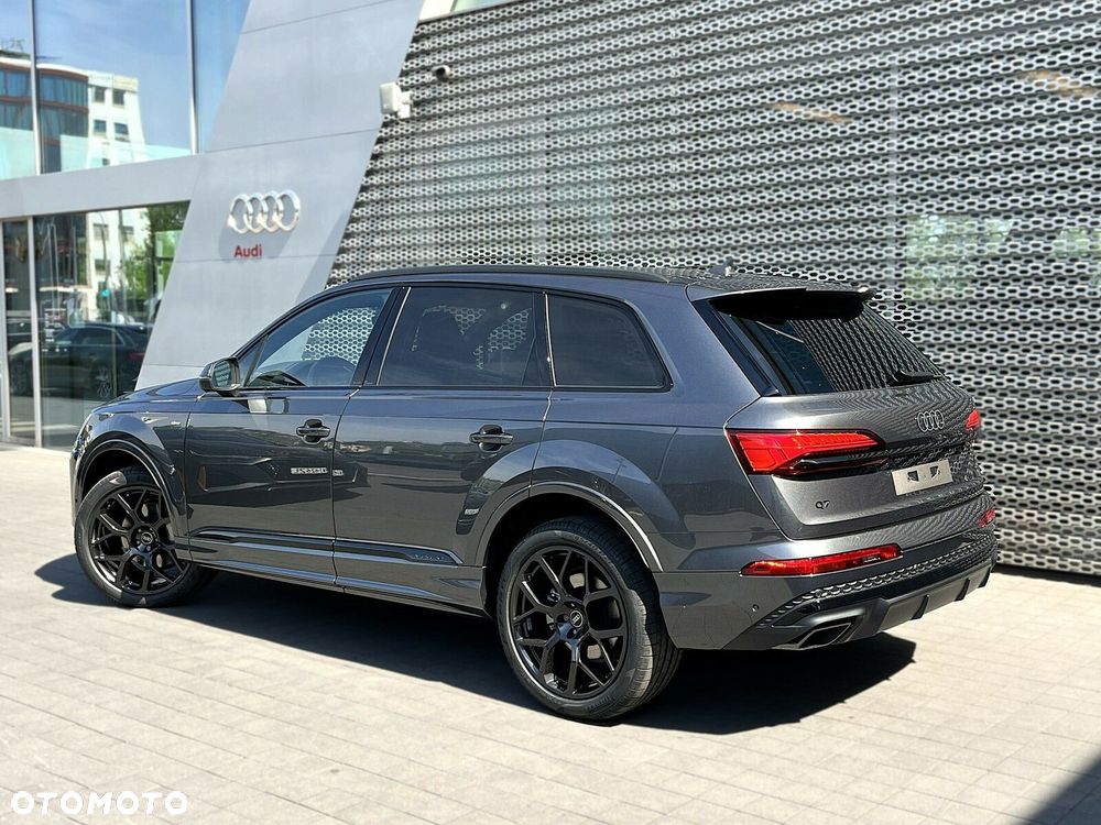 Audi Q7 - 16
