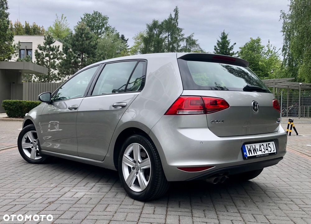 Volkswagen Golf 1.4 TSI BMT Highline - 4
