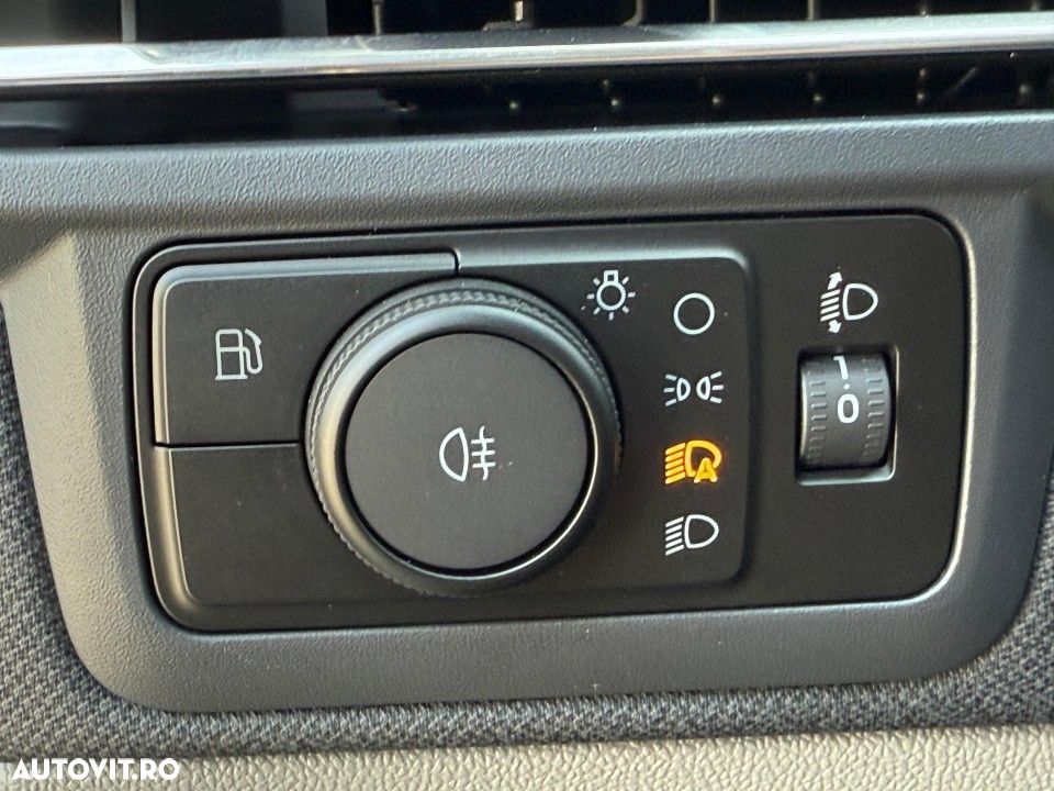 Ford Tourneo Custom Bus 340L 2.5 227 CP CVT L2H1 FWD PHEV Titanium - 33