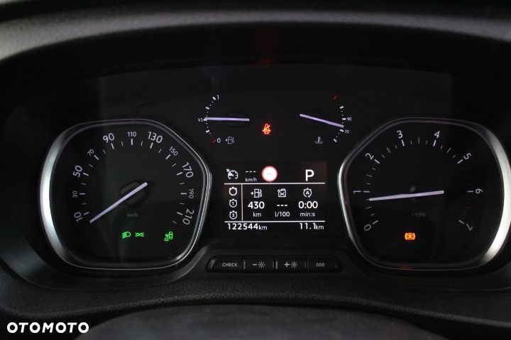Opel VIVARO - 21