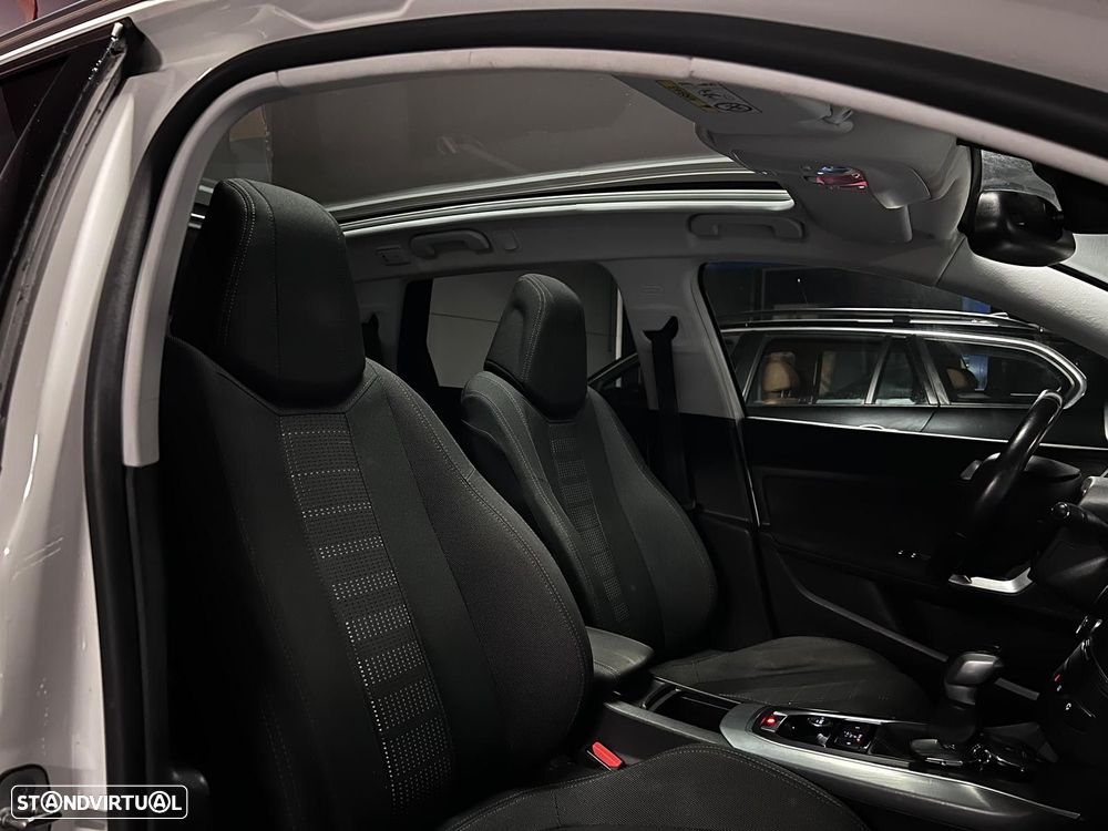 Peugeot 308 SW 1.2 PureTech Allure EAT6 - 16