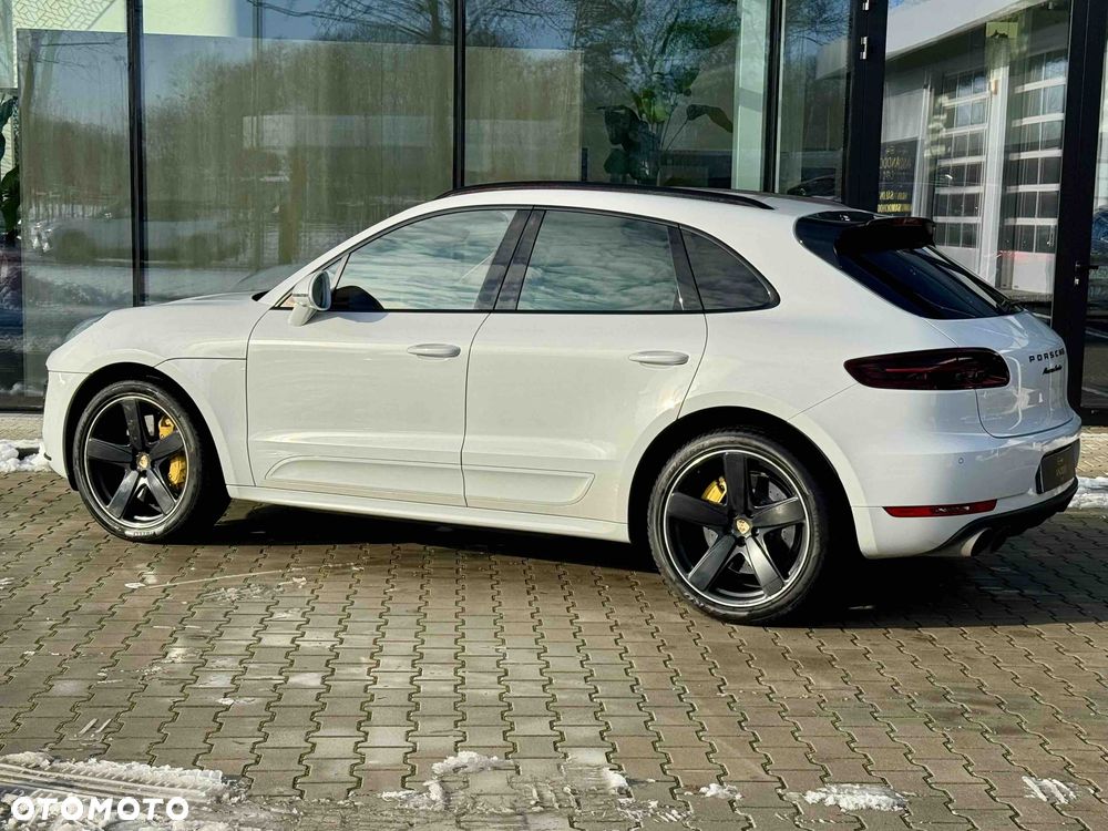 Porsche Macan - 11