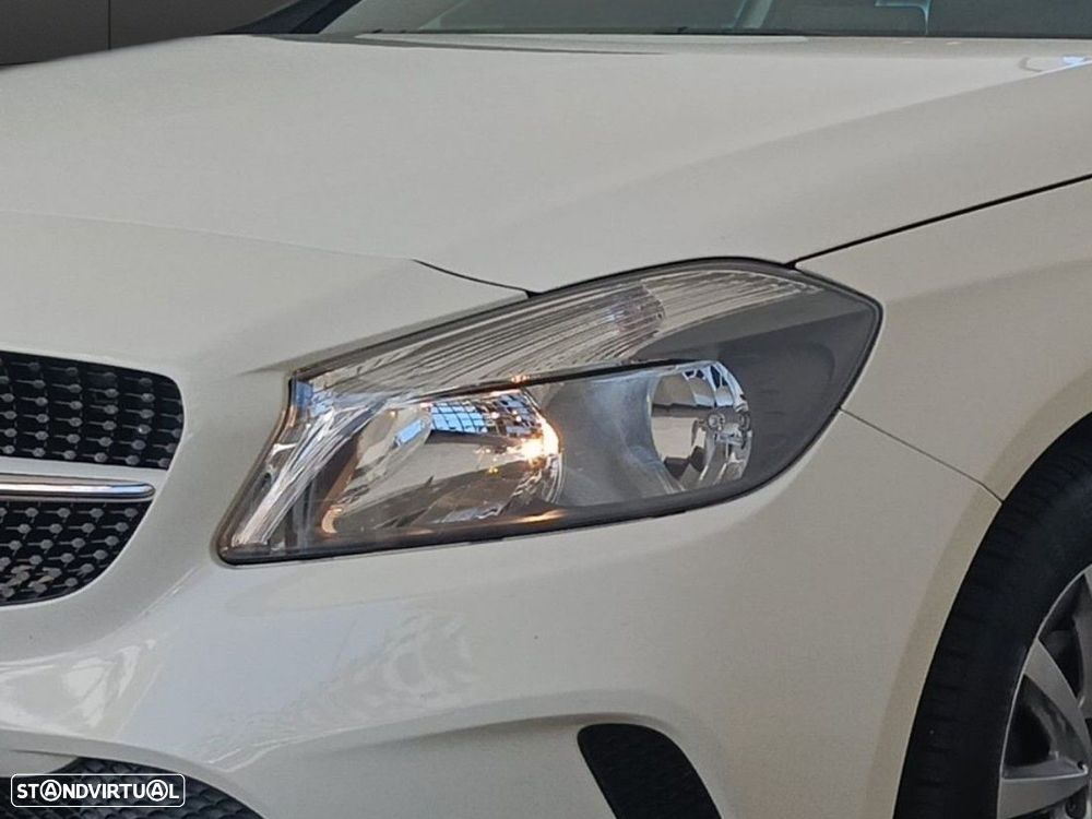 Mercedes-Benz A 180 CDI BE Urban - 5