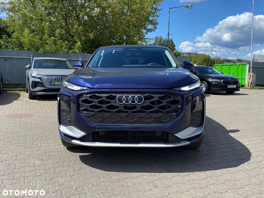 Audi Q3 Sportback - 11
