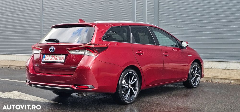 Toyota Auris - 5