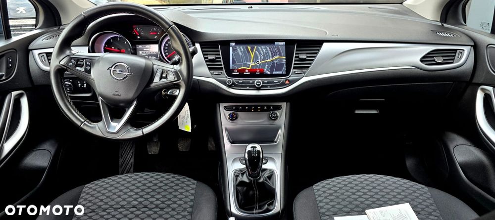 Opel Astra 1.6 D (CDTI) Start/Stop Innovation - 28