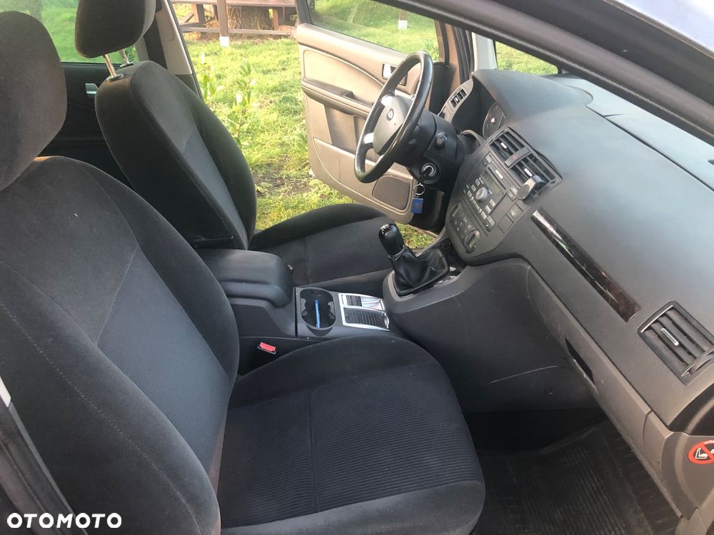 Ford Focus TDCi Ghia - 6