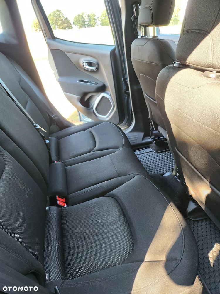 Jeep Renegade - 9