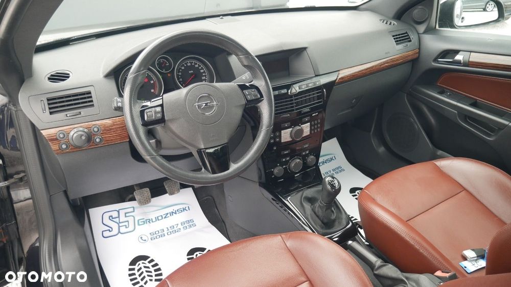 Opel Astra - 9