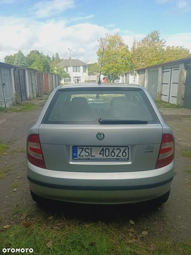 Skoda Fabia - 4