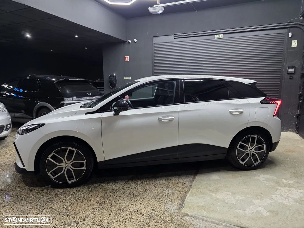 MG MG4 4 Luxury 64 kWh - 17