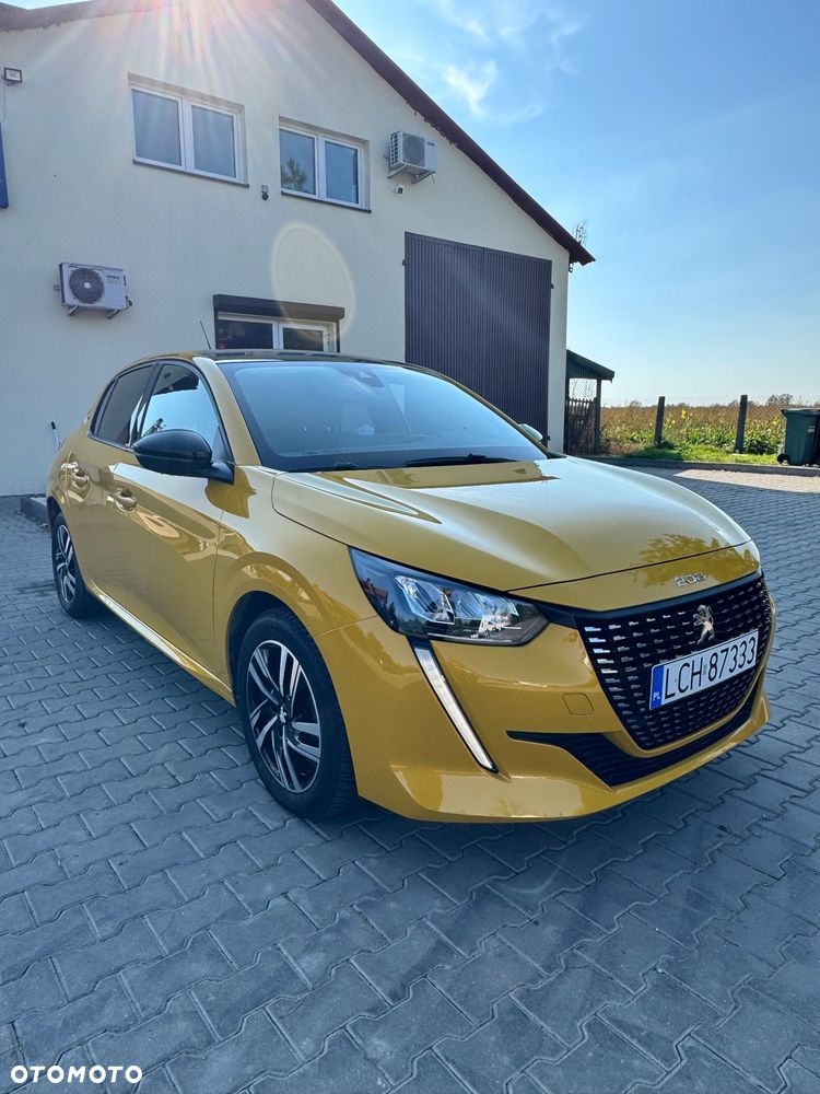 Peugeot 208 - 5