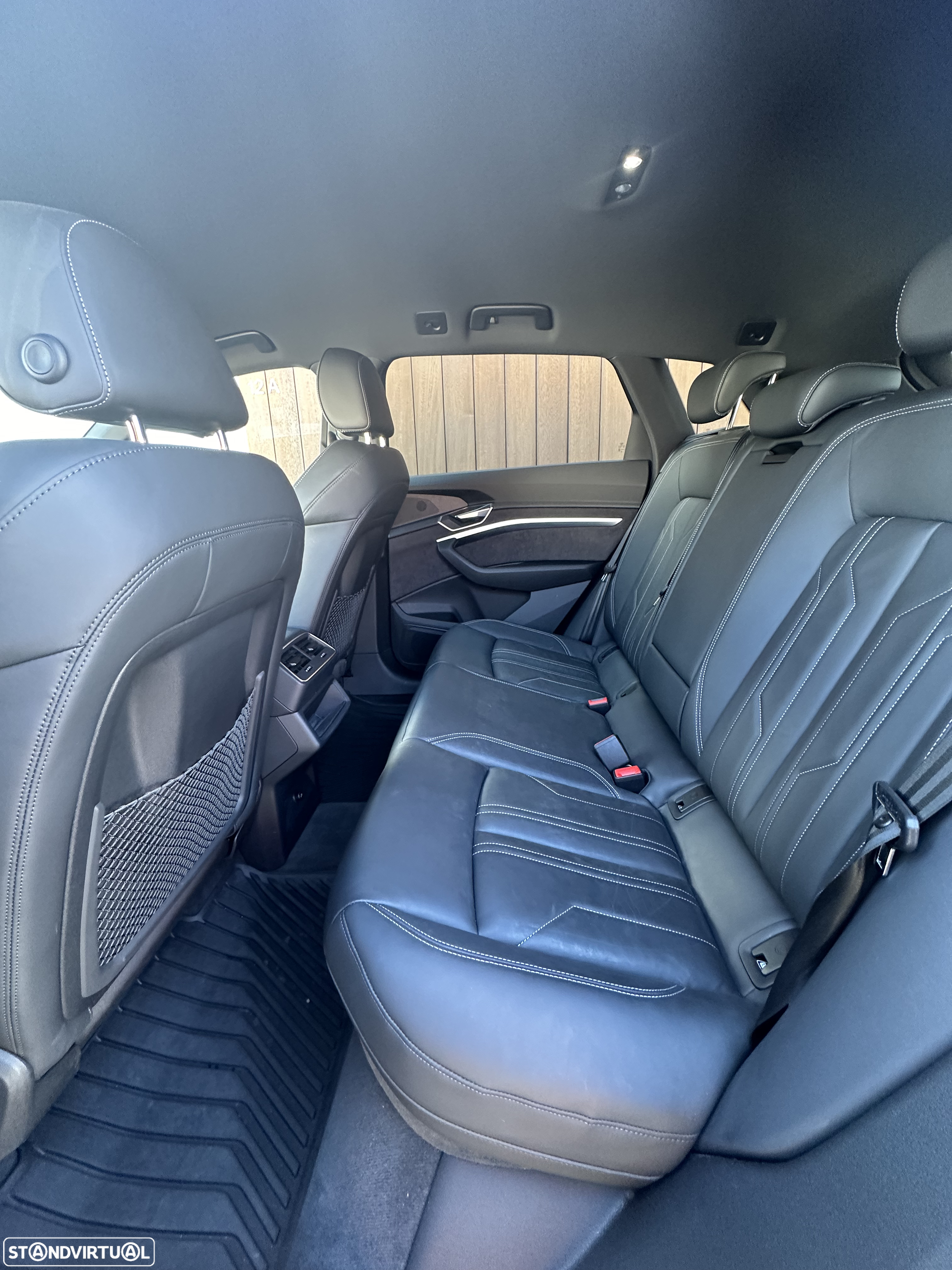 Audi Q8 e-Tron 50 quattro S line - 16