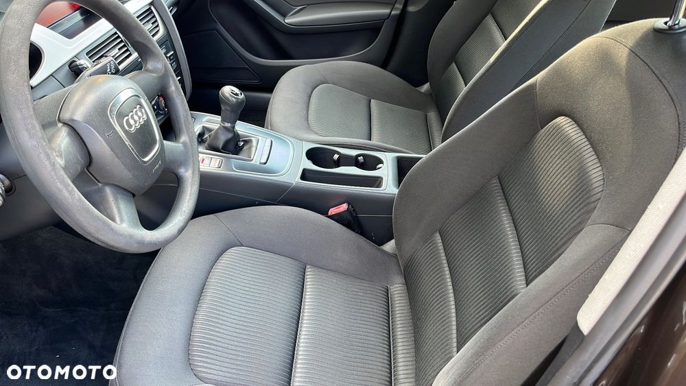 Audi A4 Avant 1.8 TFSI Ambiente - 8