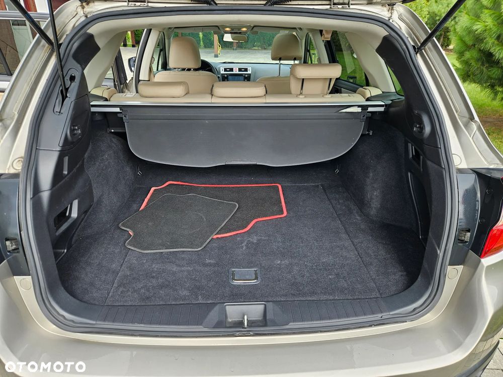 Subaru Outback - 39