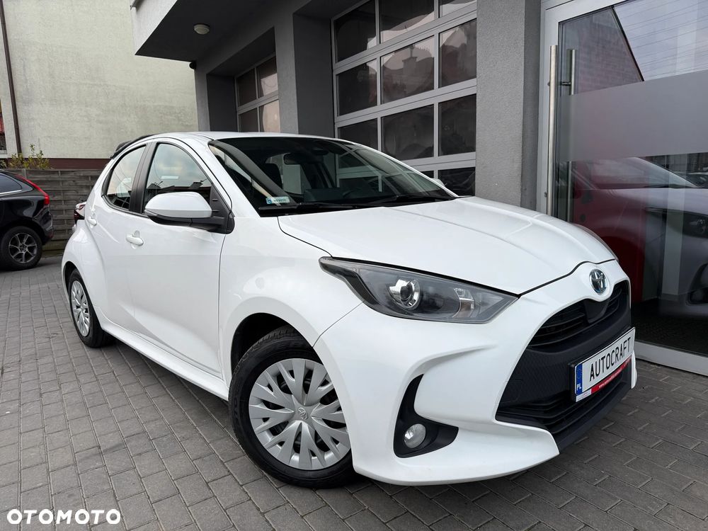 Toyota Yaris - 1