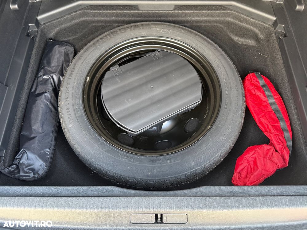 Peugeot 3008 1.2 PureTech Turbo S&S EAT6 GT-Line - 36