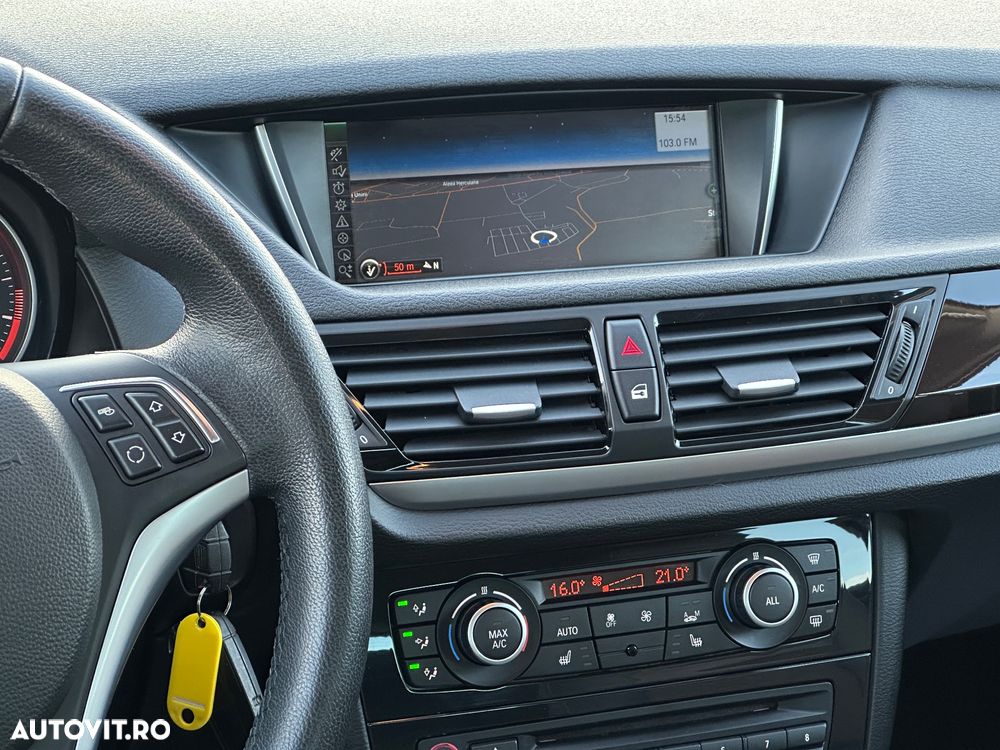 BMW X1 xDrive20d Aut. xLine - 15