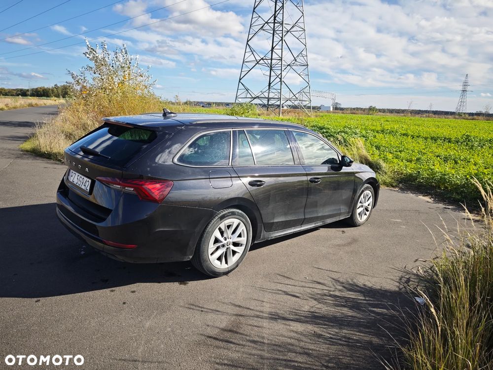 Skoda Octavia 2.0 TDI Ambition - 6