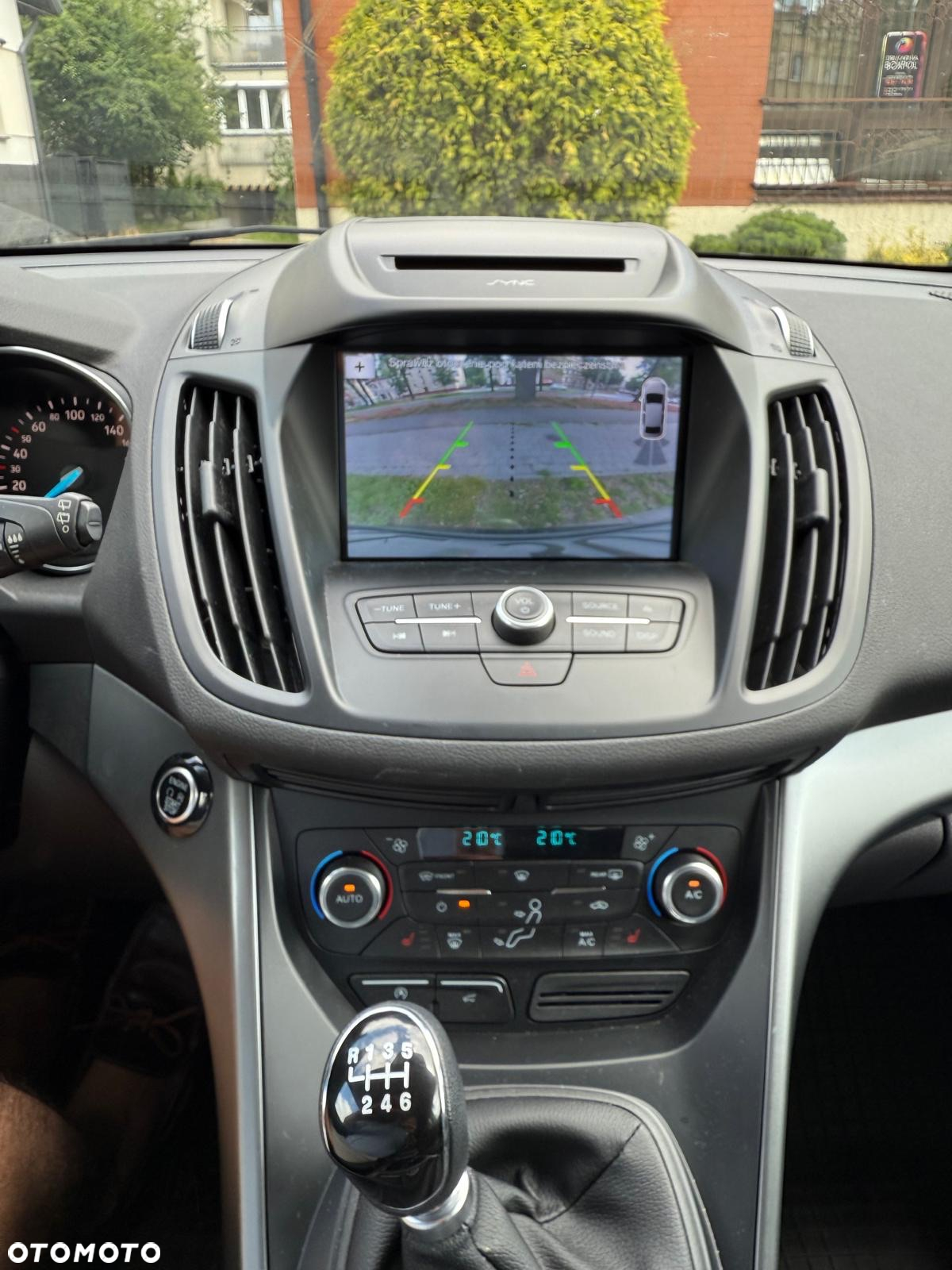 Ford Kuga 1.5 EcoBoost FWD Trend ASS MMT6 - 17