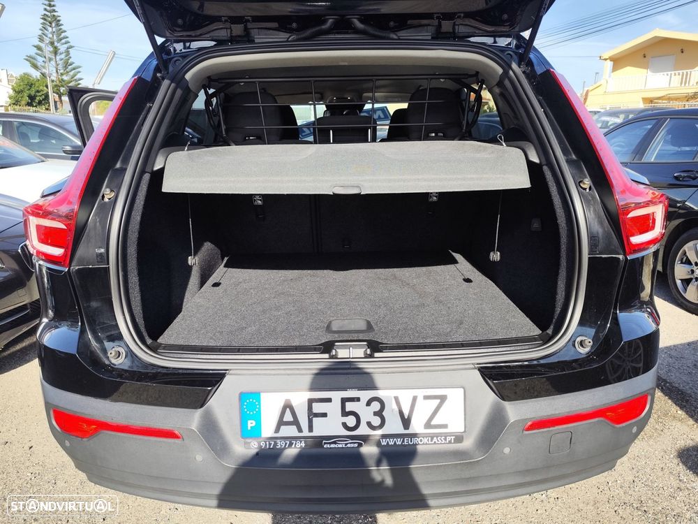 Volvo XC 40 1.5 T2 Momentum - 8